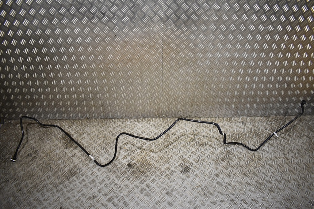 фото №1, Шланг топлива mercedes w214 1