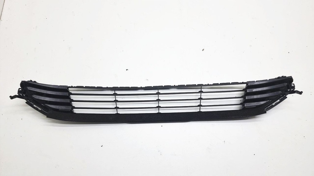 фото №1, Lexus rz решітка бампера 53117-46020