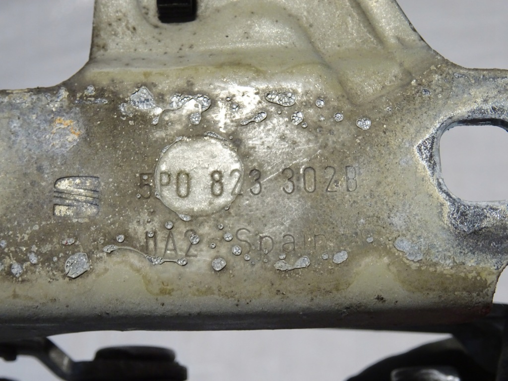фото №6, Петлі капот перед правий лівий seat altea 5p ls7y