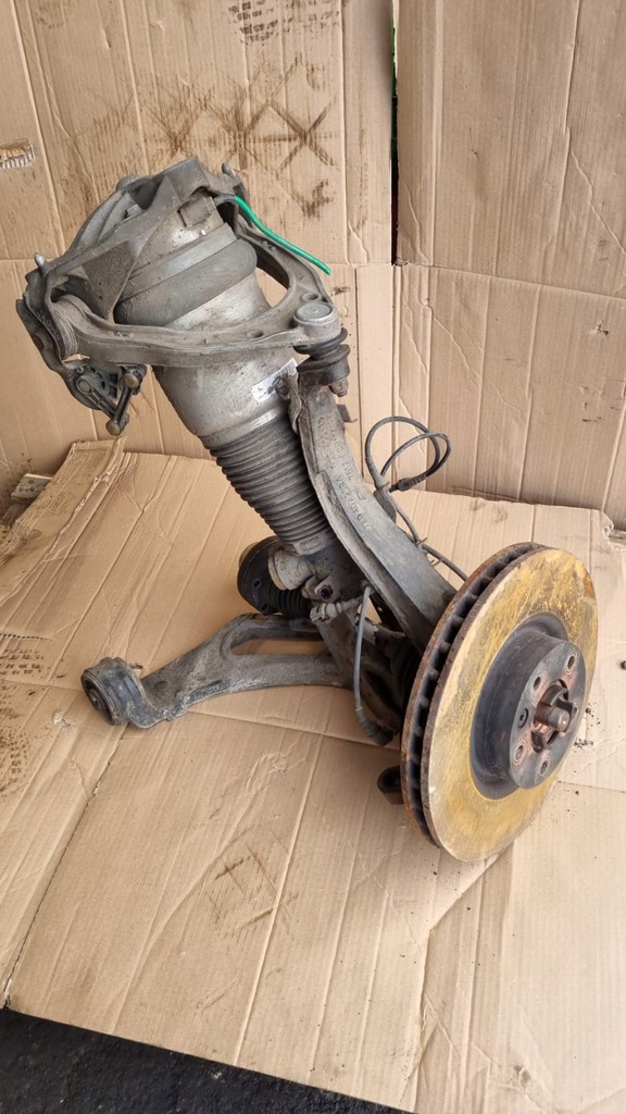 фото №1, Подвеска перед амортизатор cayenne 7l5 turbo