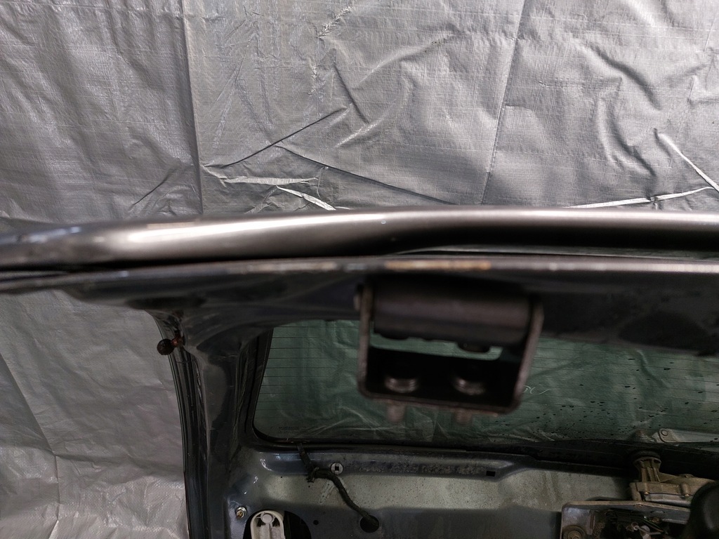 фото №15, Крышка багажника багажника volvo v40 i