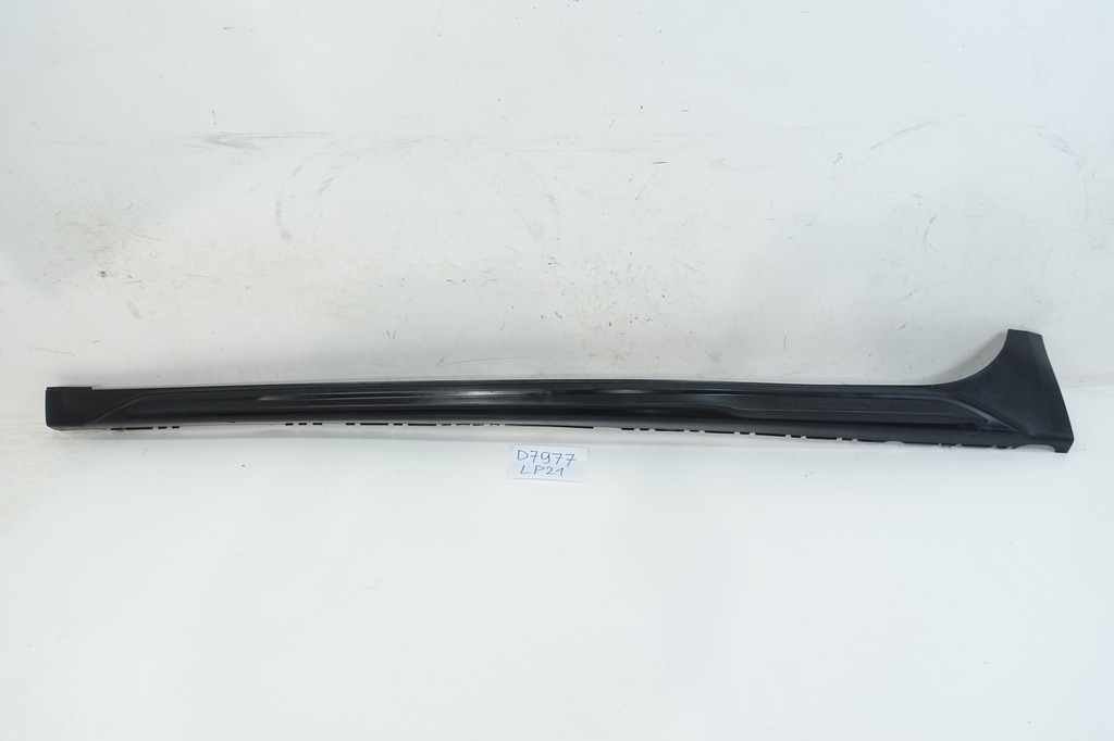 фото №1, Молдинг поріг ліва audi a4 b9 lift kombi allroad