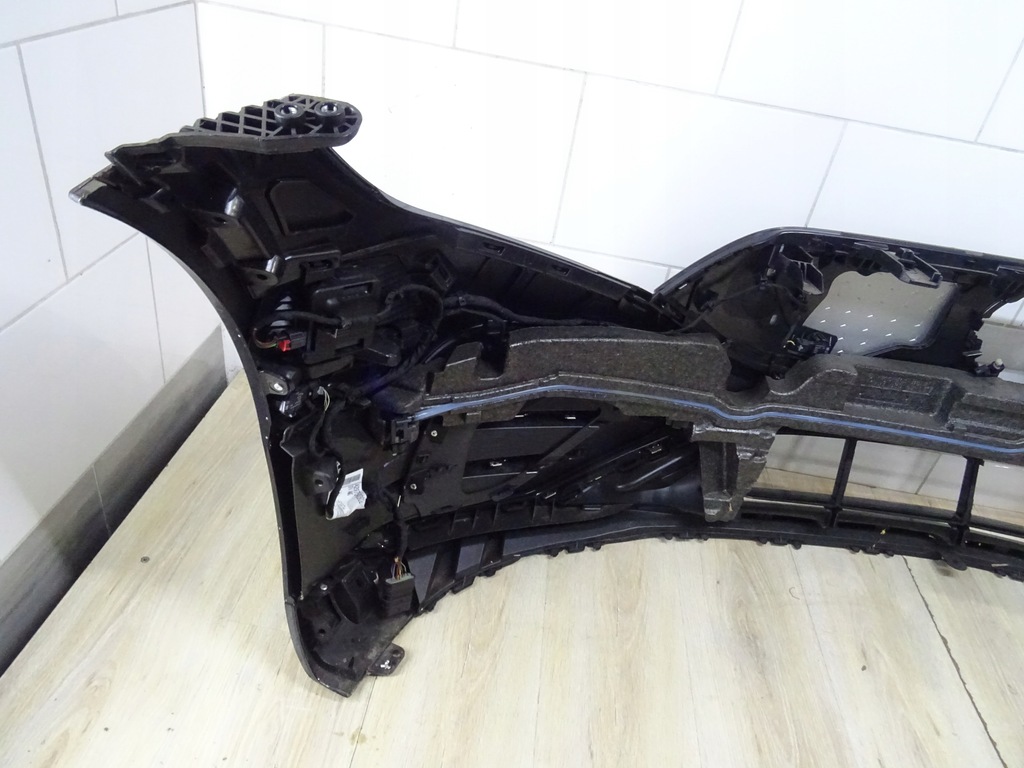 фото №12, Mercedes eqs v297 w297 бампер перед a2978880600 llu