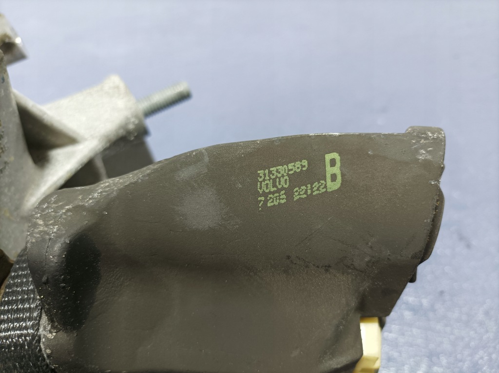 фото №9, Volvo s90 v90 ii 16- 2.0d d4204t9 подушка кронштейн двигуна 31430490