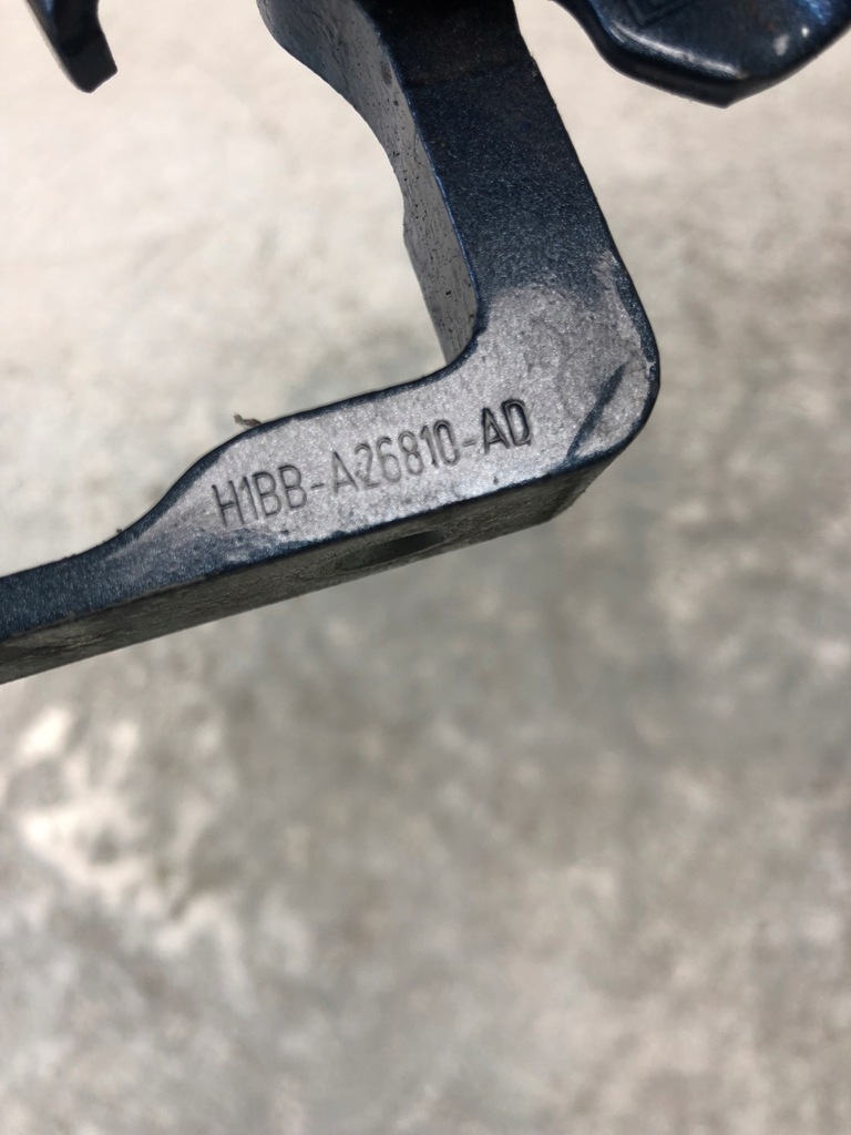 фото №4, Петля дверь правый задняя ford kuga mk3