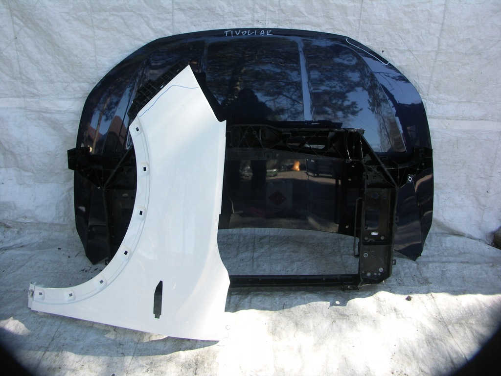 фото №11, Ssangyong tivoli крила передній лівий напрямна молдинг