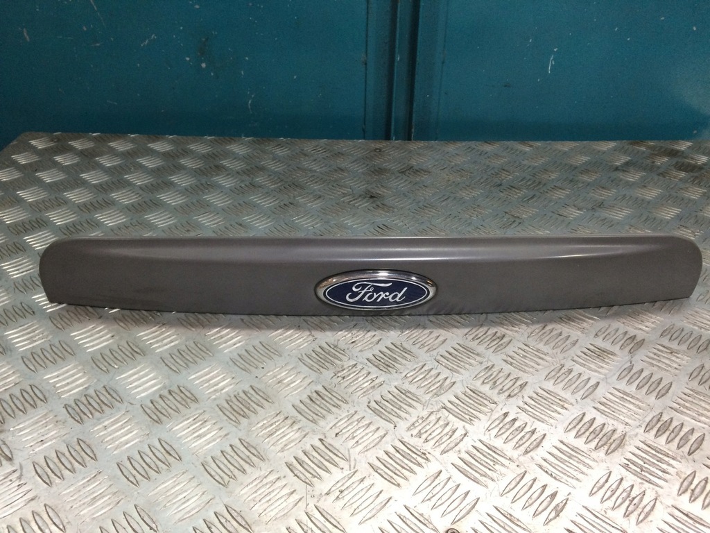 фото №1, Explorer 3 sport 02- накладка крышки задний