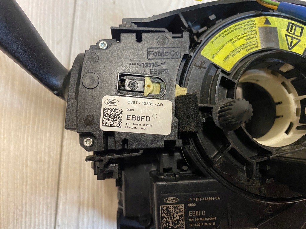 фото №7, Переключатель комбинированный лента kuga ii mk2 escape 13-