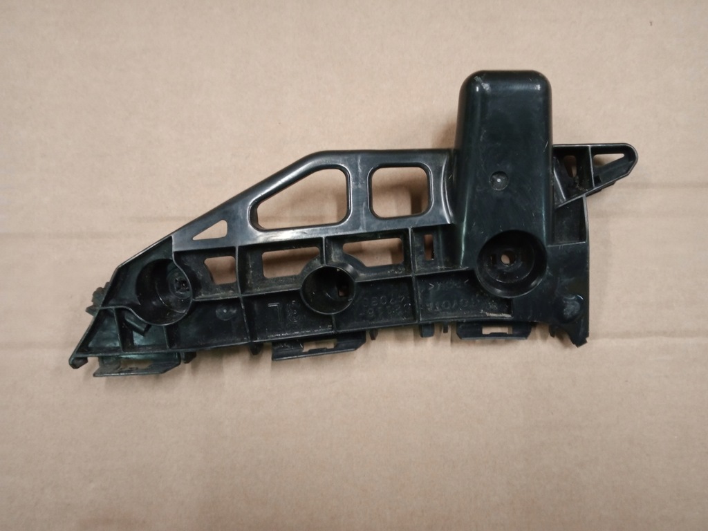 фото №1, Toyota prius левый направляющая бампера перед