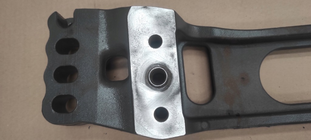 фото №7, Scania ngs балка кронштейн коробки передач