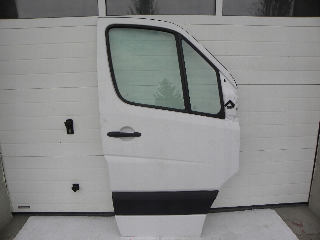 фото №1, Mercedes sprinter 906 lift дверь передние правая сторона 2015 rok