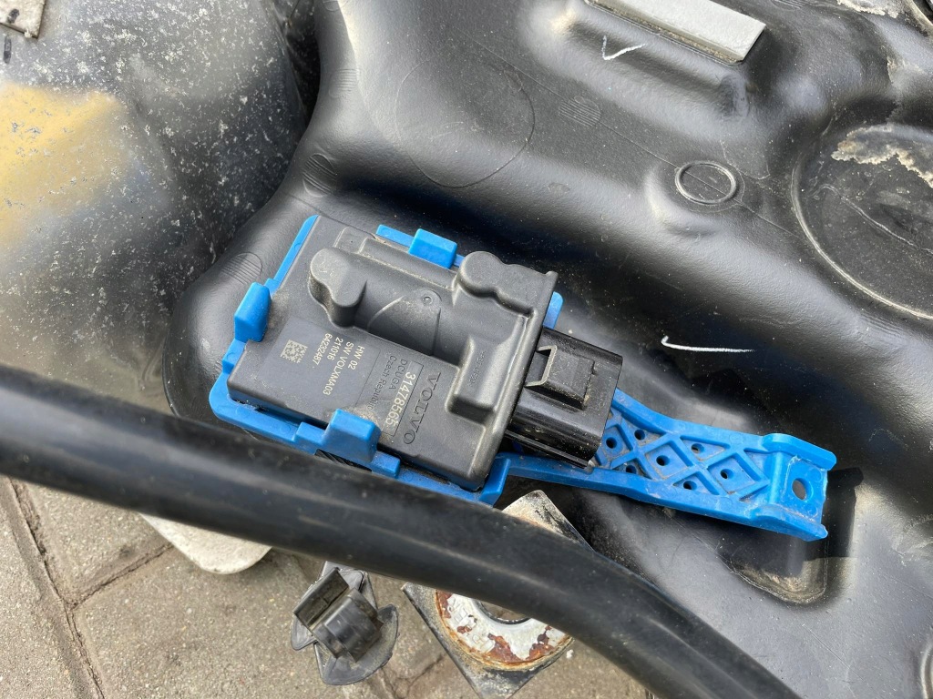 фото №4, Volvo s90 бак пального 31478591