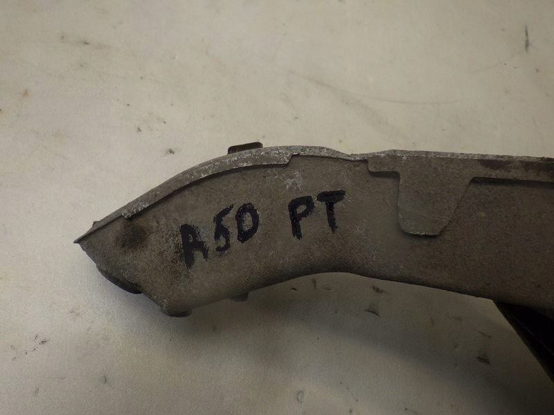 фото №2, Поворотний кулак правий задня mini cooper r50 6765378