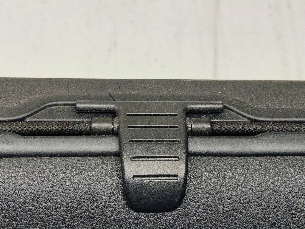 Обшивка оббивка двері лівий задній audi a4 b8 2.0 tdi sedan 8k0867305 Доставка