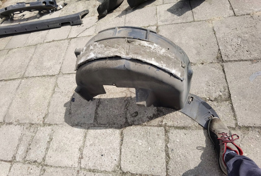 фото №1, Citroen c4 ii picasso 2013 подкрылок задние