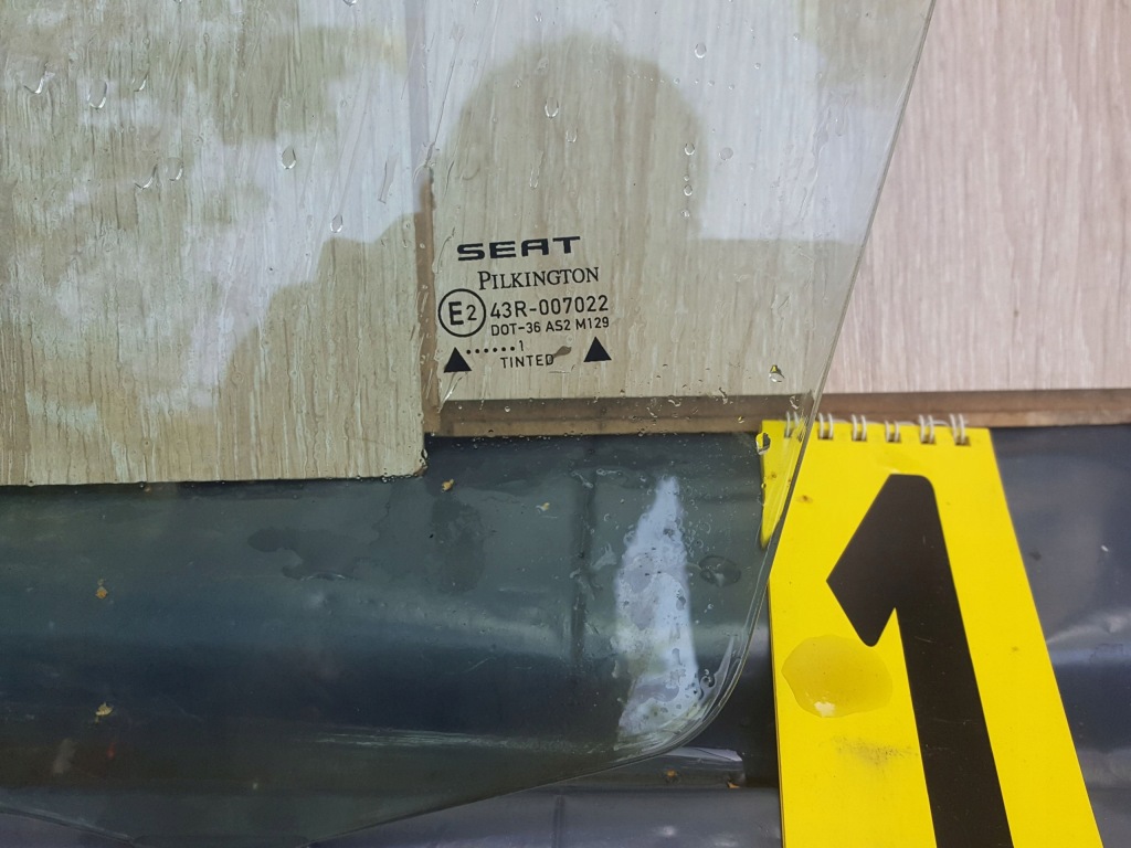фото №2, Seat toledo 2 ii скло бічна перед przenia ліва