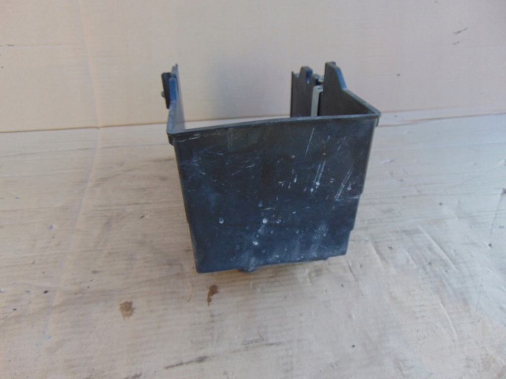 фото №7, Основание аккумулятор корпус ford connect mk2