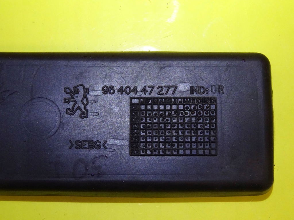 фото №6, Кронштейн na чашка напої гумовий елемент бардачка peugeot 307 9634500877 nr75