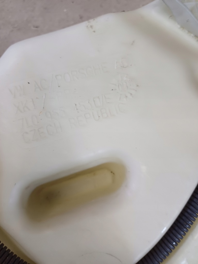 фото №7, Бачок омывателя vw touareg nr. 7l0955453d