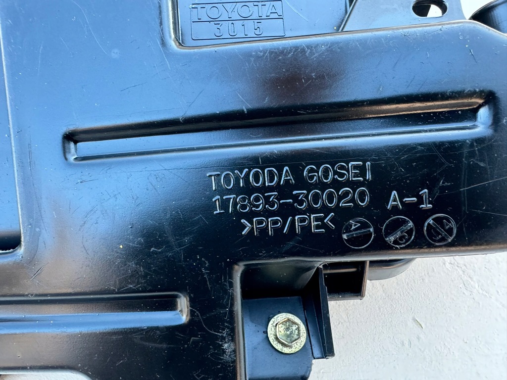 фото №8, Toyota land cruiser j120 фільтра резонатор очисник повітря 17893-30020