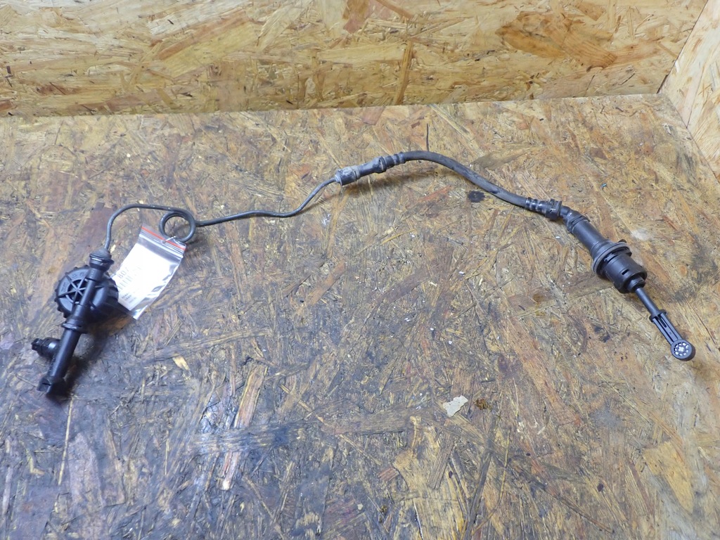 фото №1, Помпа зчеплення renault grand scenic iii 11r 1.6 dci 306101185r 8071