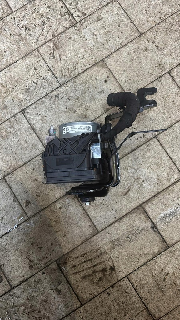 фото №12, Насос блок управления abs dacia sandero iii 476604105r