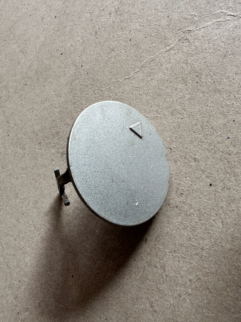 фото №1, Kia optima jf kombi 16-19 заглушка фаркоп бампера передній перед колір 4ss