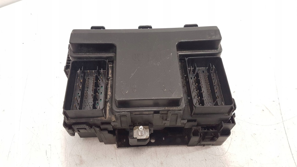 Купити Ford ranger iv рестайлінг  v 2021r модуль коробка запобіжників eb3t-14a254-ac