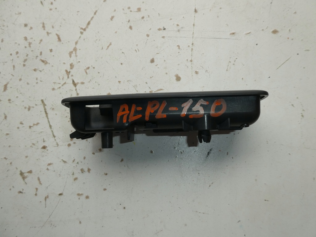 фото №1, Ручка сидіння vw passat b7 3af885592a права