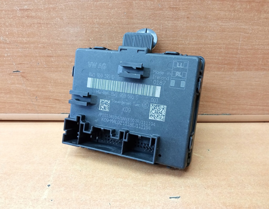 фото №1, Модуль двері лівий задня vw tiguan ii 5n 8w1959595d