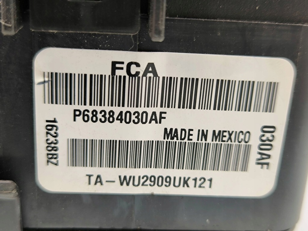 фото №10, Dodge charger 2019 коробка предохранителей / комплект