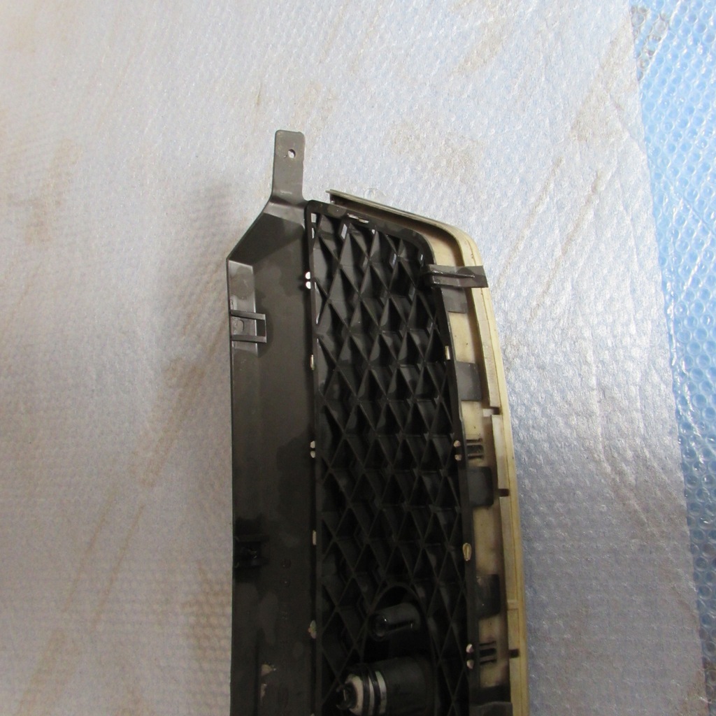 фото №8, Решётка радиатора- решётка радиатора радиатора ford c-max 3m51-r8b271