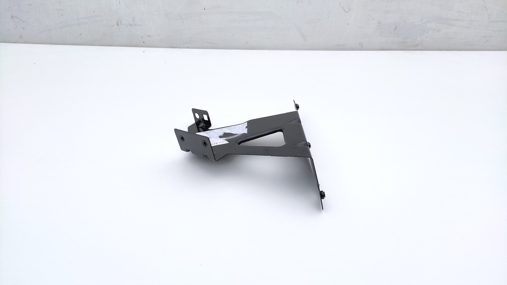 фото №7, Opel combo e peugeot rifter 19-23 кронштейн кронштейн крыла правый tc110