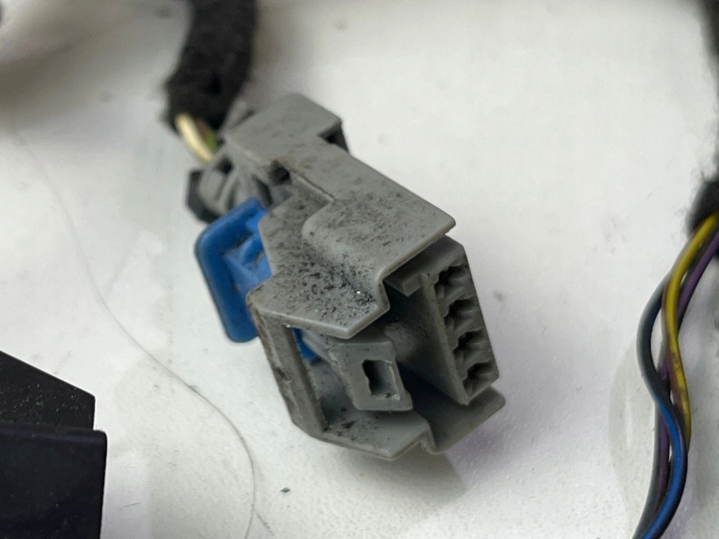 фото №5, Роз'єми штекер колодка перемикача ручок стрічки opel meriva a