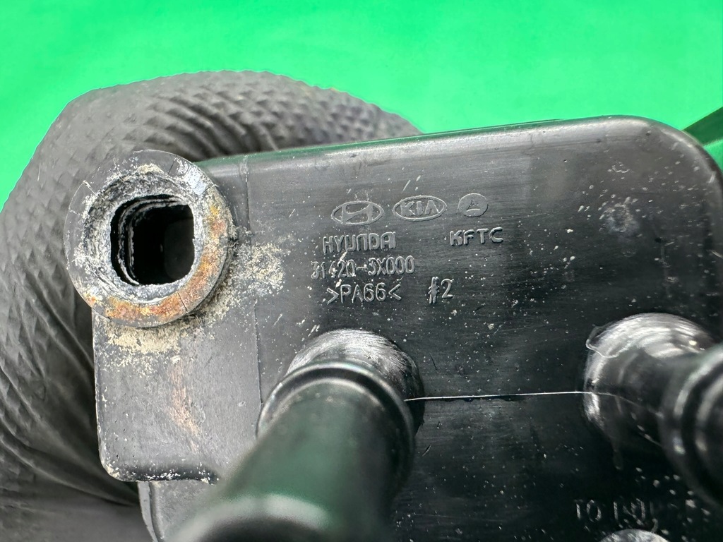 фото №8, Фильтр угольный паров 31400-3x100 hyundai elantra v 10-16 1.6b 16v g4fg