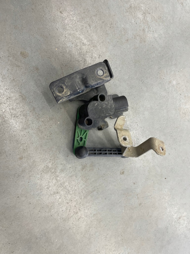 фото №1, Датчик выравнивание света vw audi оригинал 5q0