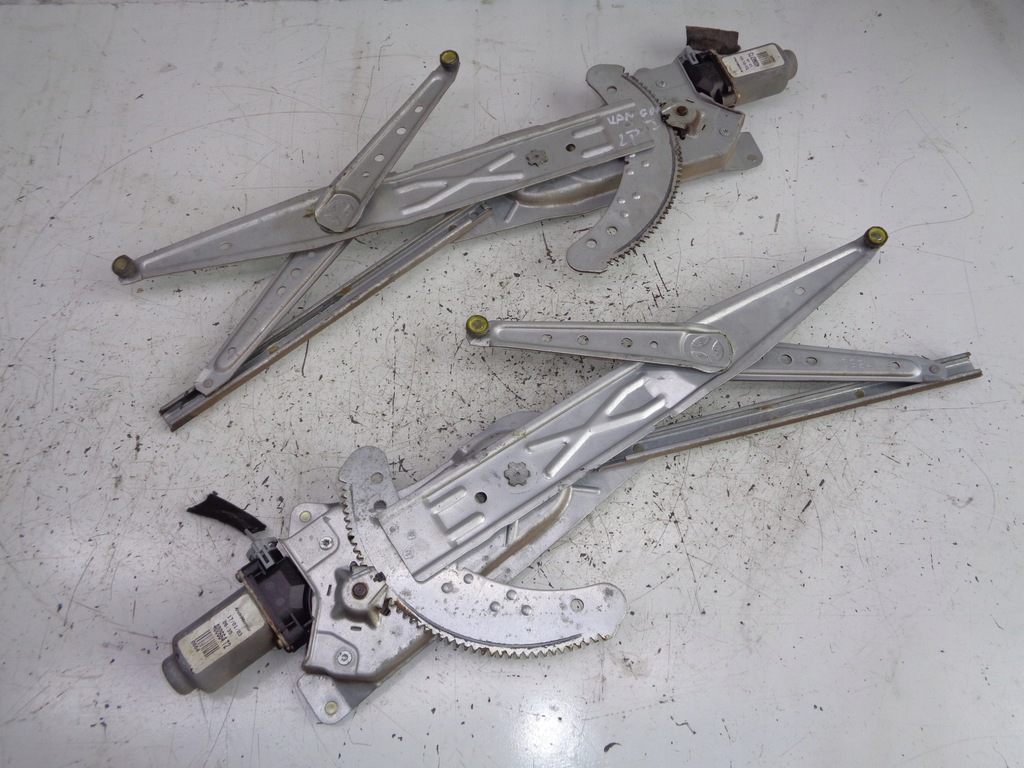 фото №1, Подъемник стекло правый kangoo i