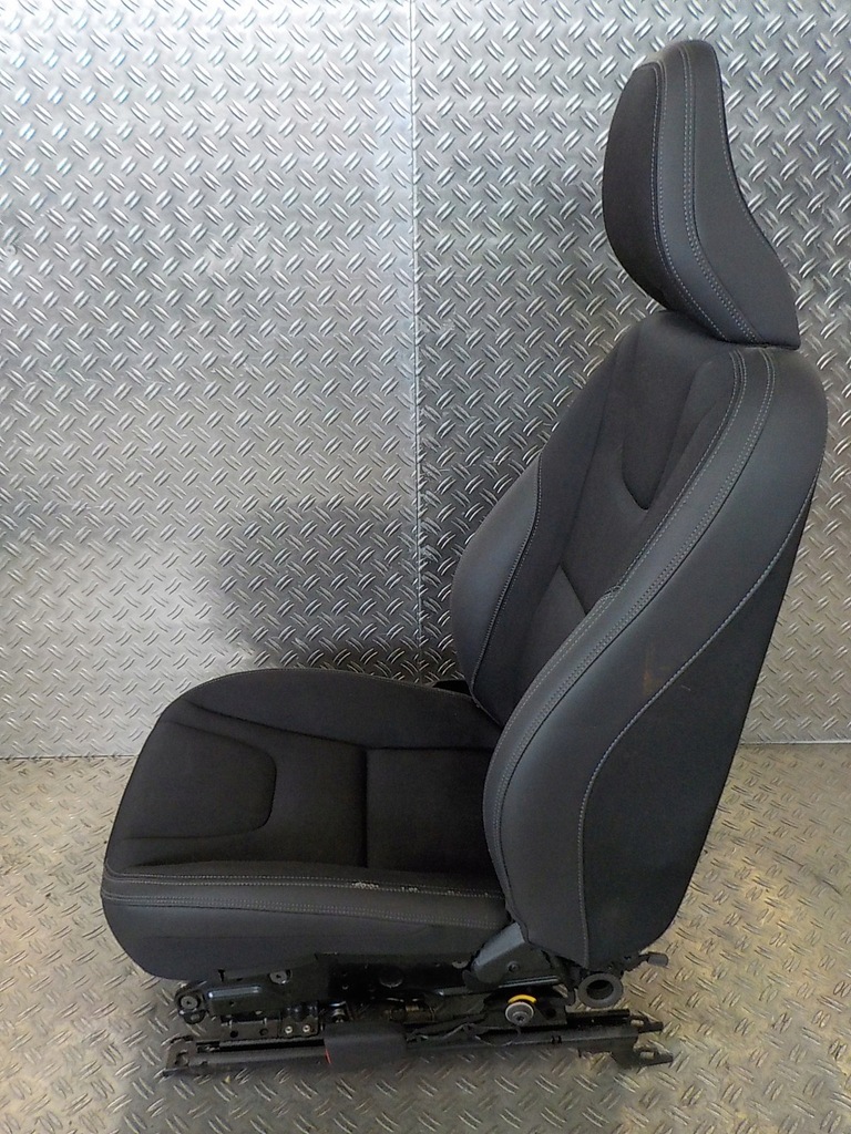 фото №7, Volvo xc60 08-17 сиденье пассажира перед