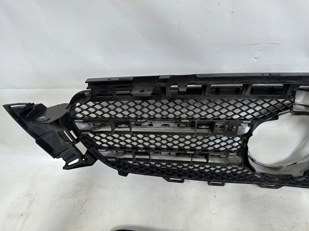 фото №8, Решітка радіатора решітка радіатора mercedes w213 amg a2138880223