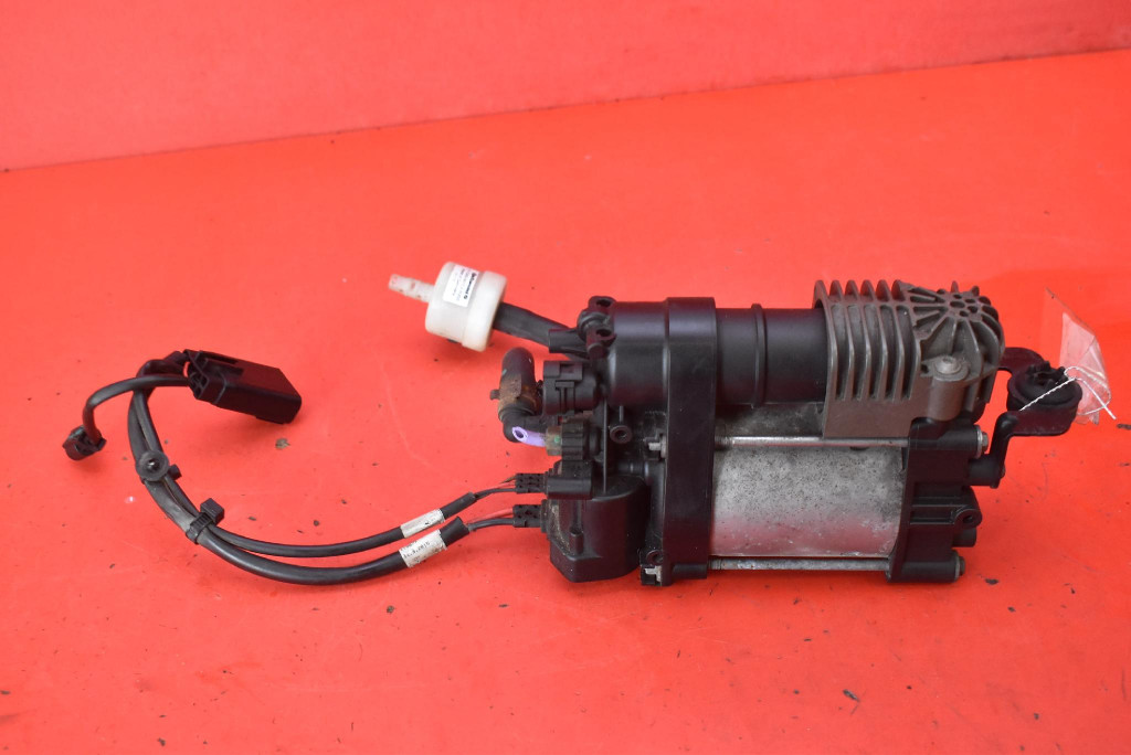 Насос компрессор подвеска 0006006403 tesla model s 90d 422 km awd 16-21 Оригинал