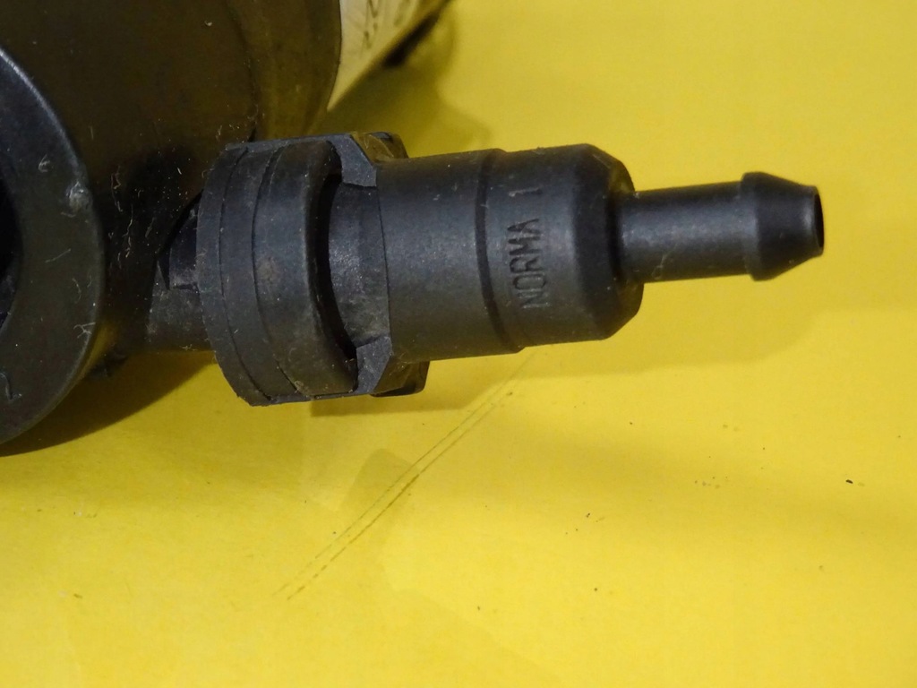 фото №7, Помпа распылителя лампы передней saab 9-5 90508709 nr7