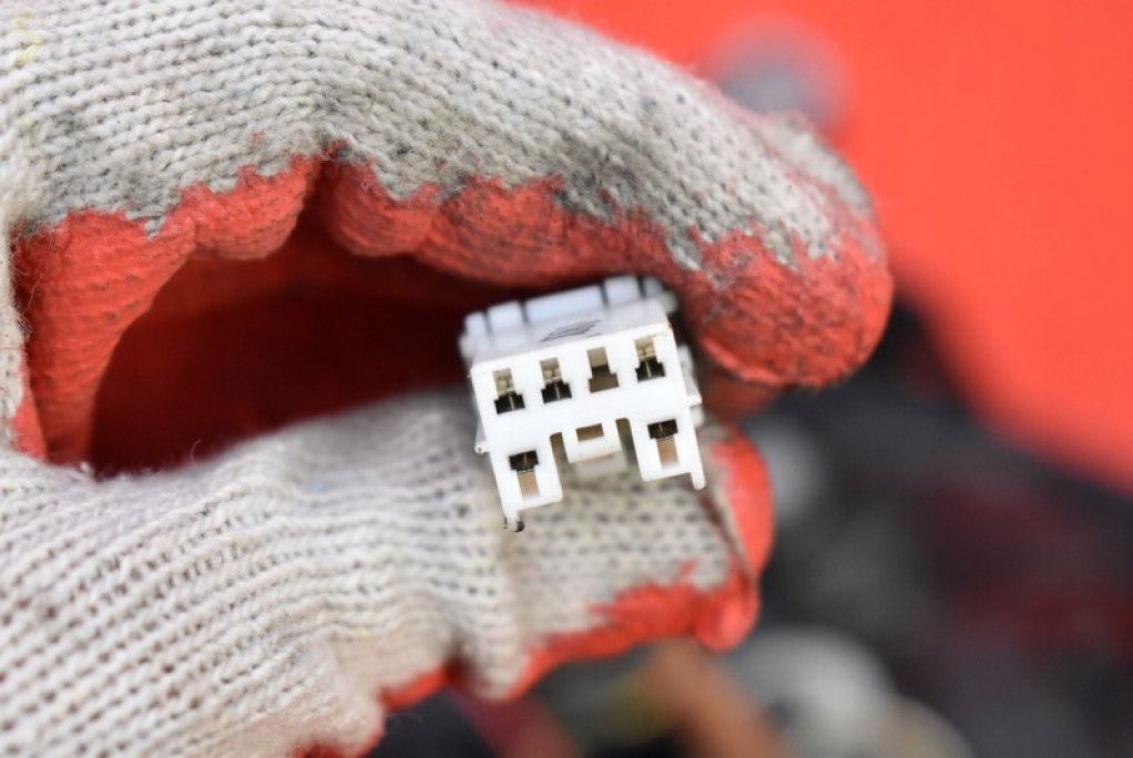 фото №7, Лампа правая задняя задняя oew26060a subaru impreza 2 ii kombi 00-02