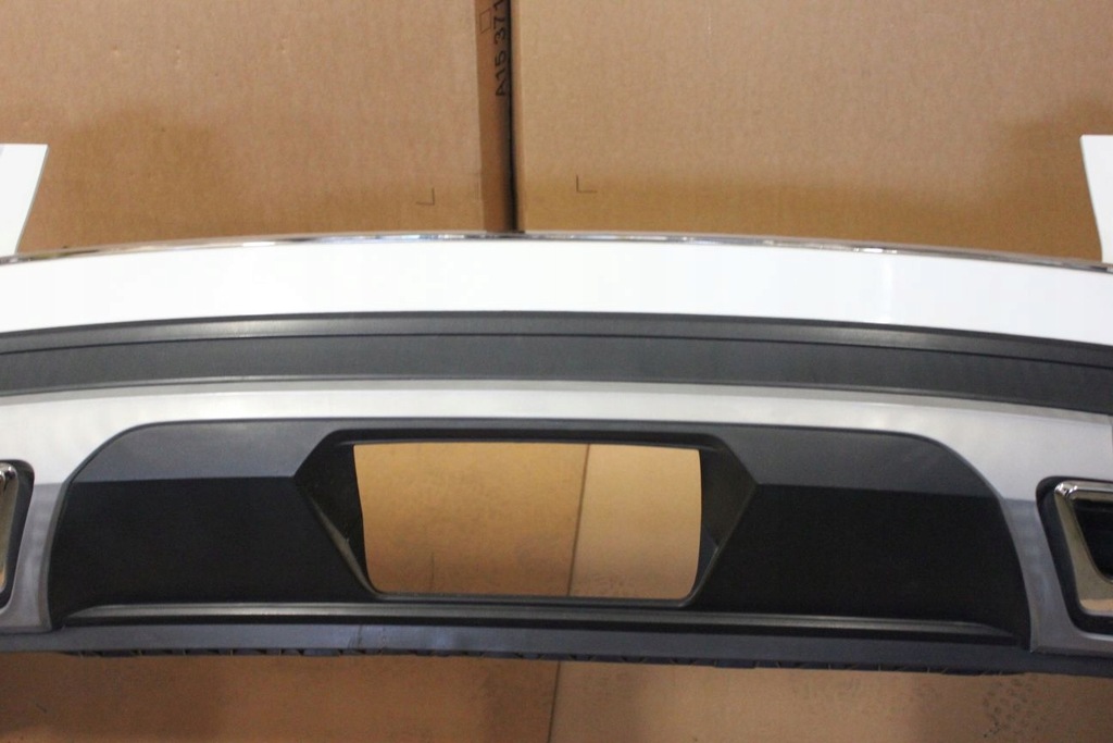 фото №7, Бампер задний vw atlas 17-20 s se sel 4 pdc 6 pdc bez pdc lc9a