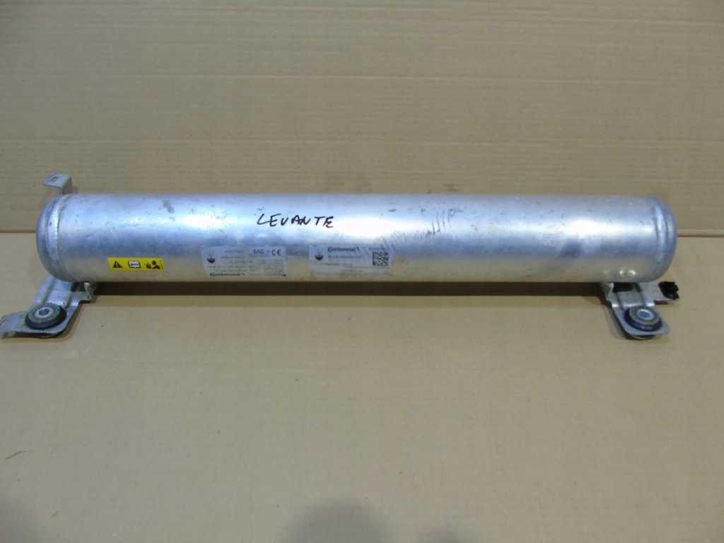 фото №1, Ideał. бак воздуха уровень maserati levante 1