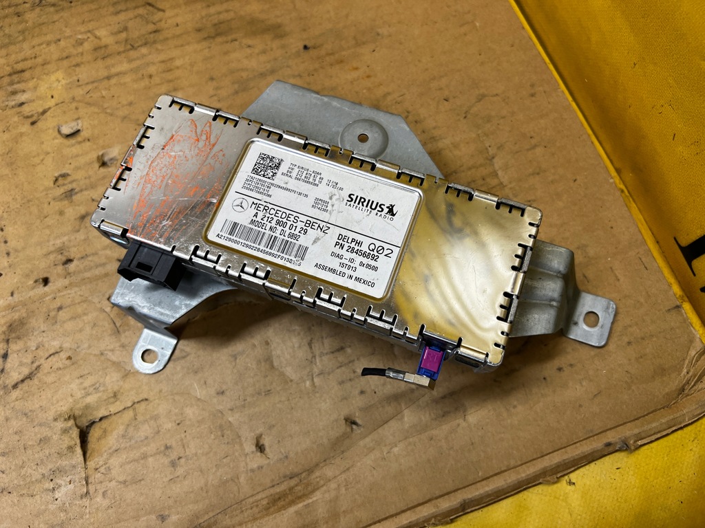фото №1, Модуль приймач підсилювач радіо супутникового sirius mercedes gl x166
