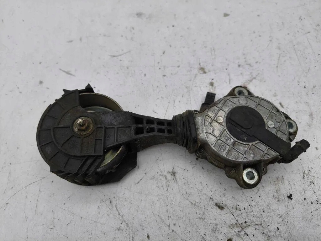 Купити Натягувач ремінь генератора mini cooper r56 7598832 1.6l бензиновий 2011