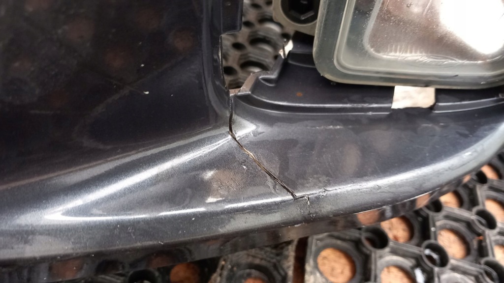 фото №9, Ford c-max mk1 lift бампер перед протитуманна фара