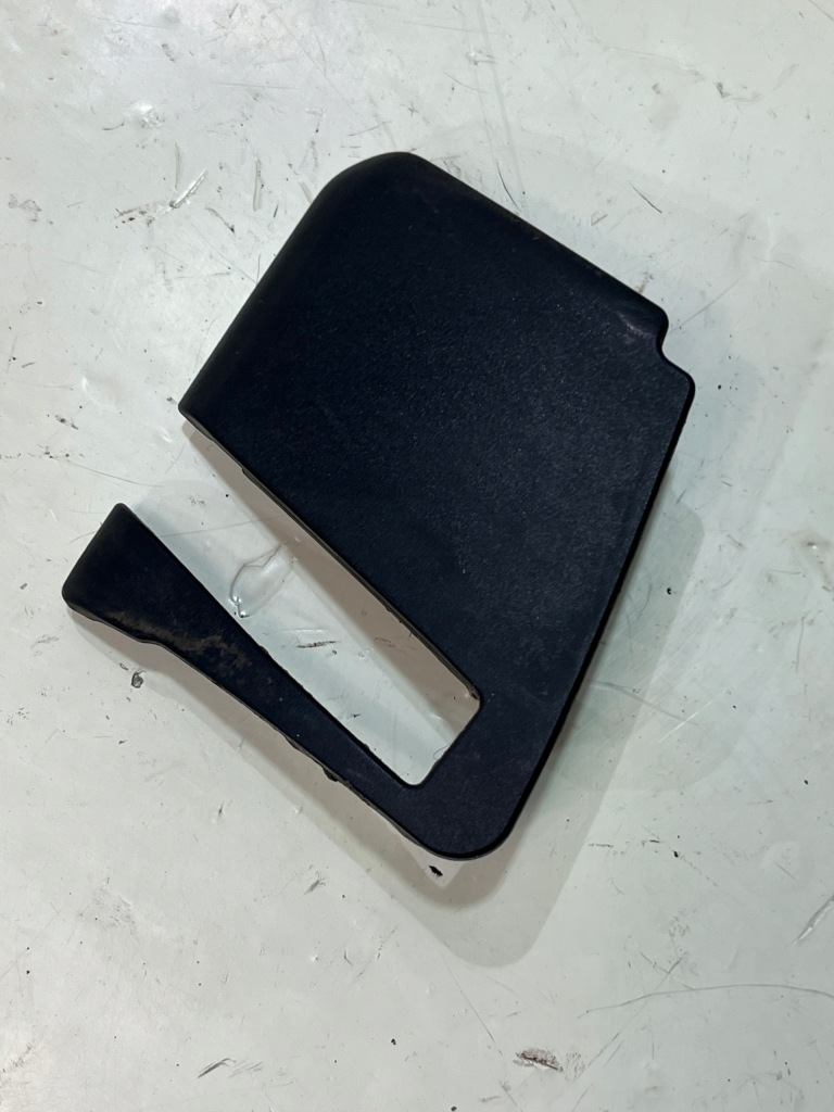 фото №1, Защита крышки левая audi tt 8j 8j8827279