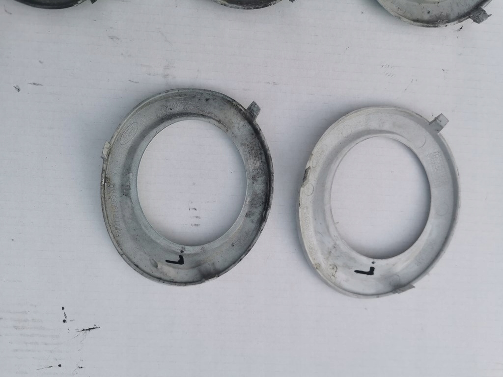 фото №7, Ford s-max 06-10- заглушка противотуманной фары бампера перед