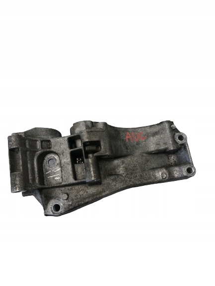 Купити Кронштейн генератора vw skoda audi auc 032145169ab